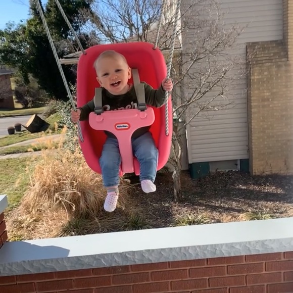 Meet your Posher, Devin - Picture 1 of 1